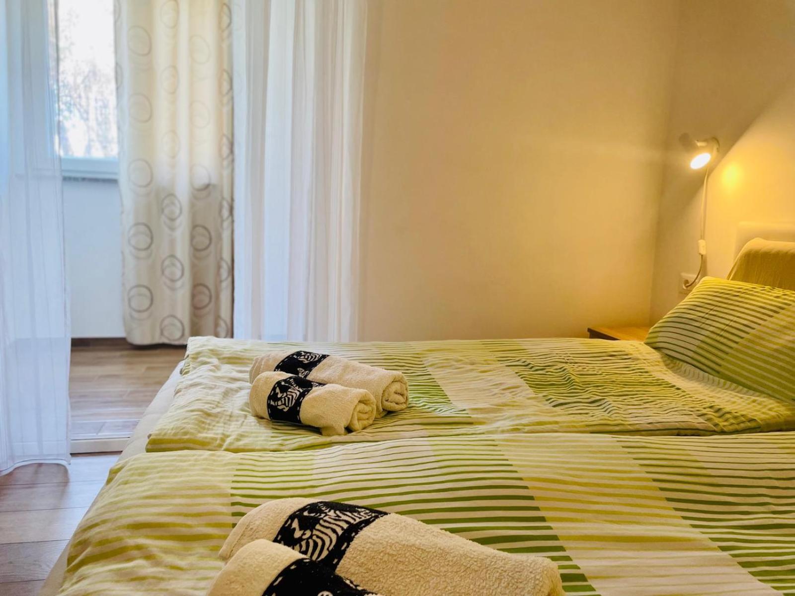 Boutique Apartment With Private Pool For Your Exclusive Use Novigrad Istria Exteriör bild
