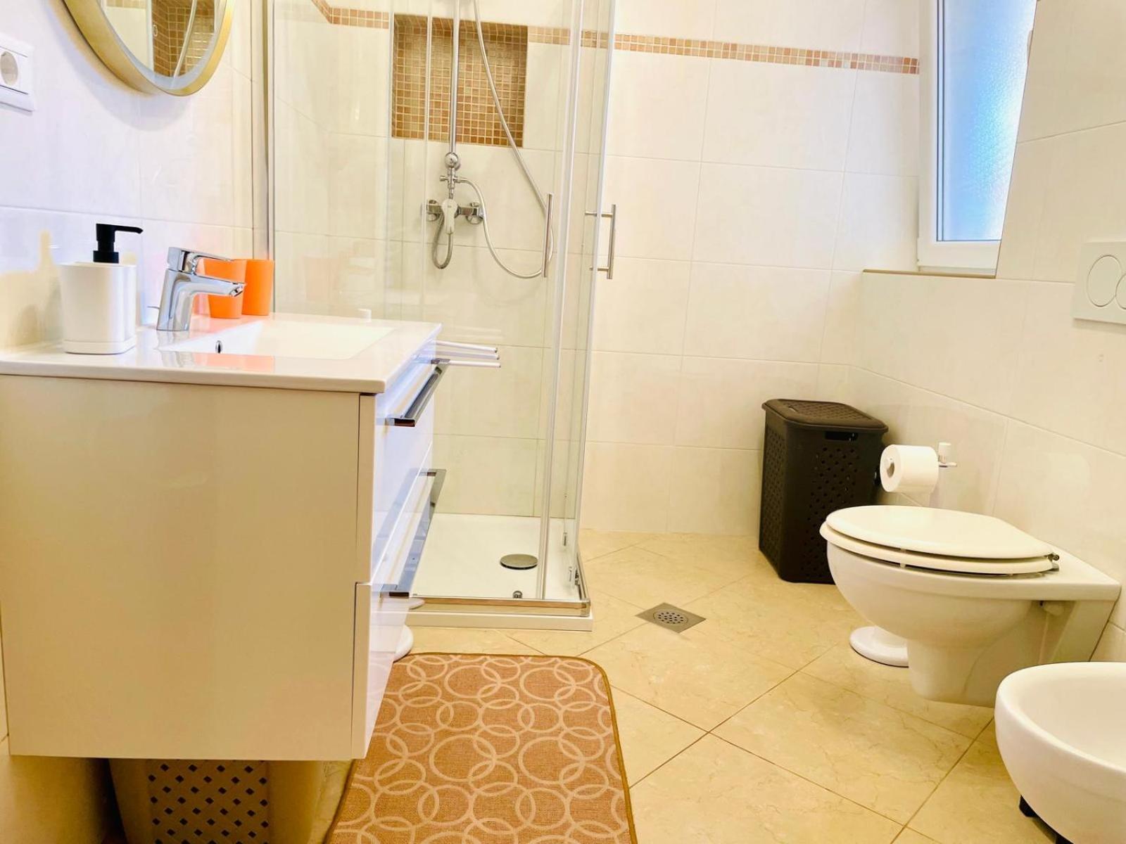 Boutique Apartment With Private Pool For Your Exclusive Use Novigrad Istria Exteriör bild